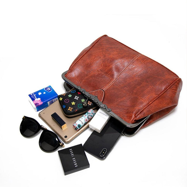 Samira | Vintage Clasp Handbag