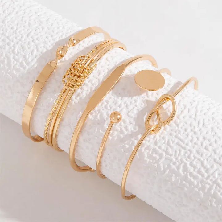 Modern Harmony | Gold Bangle Bracelet Set