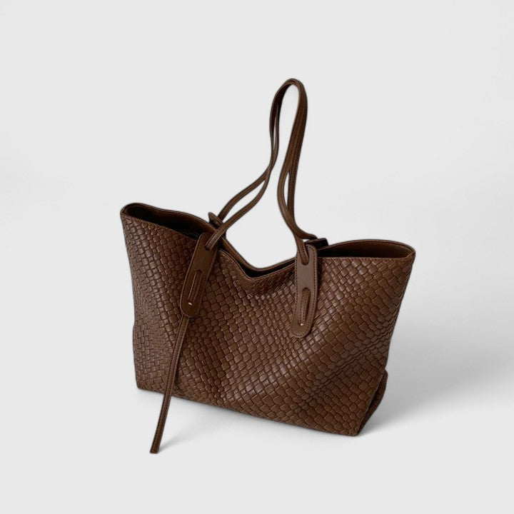 Hessa | Elegant Tote Bag