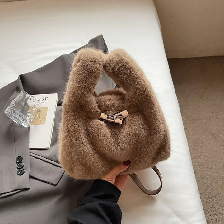 Nada | Faux Fur Everyday Shoulder Bag